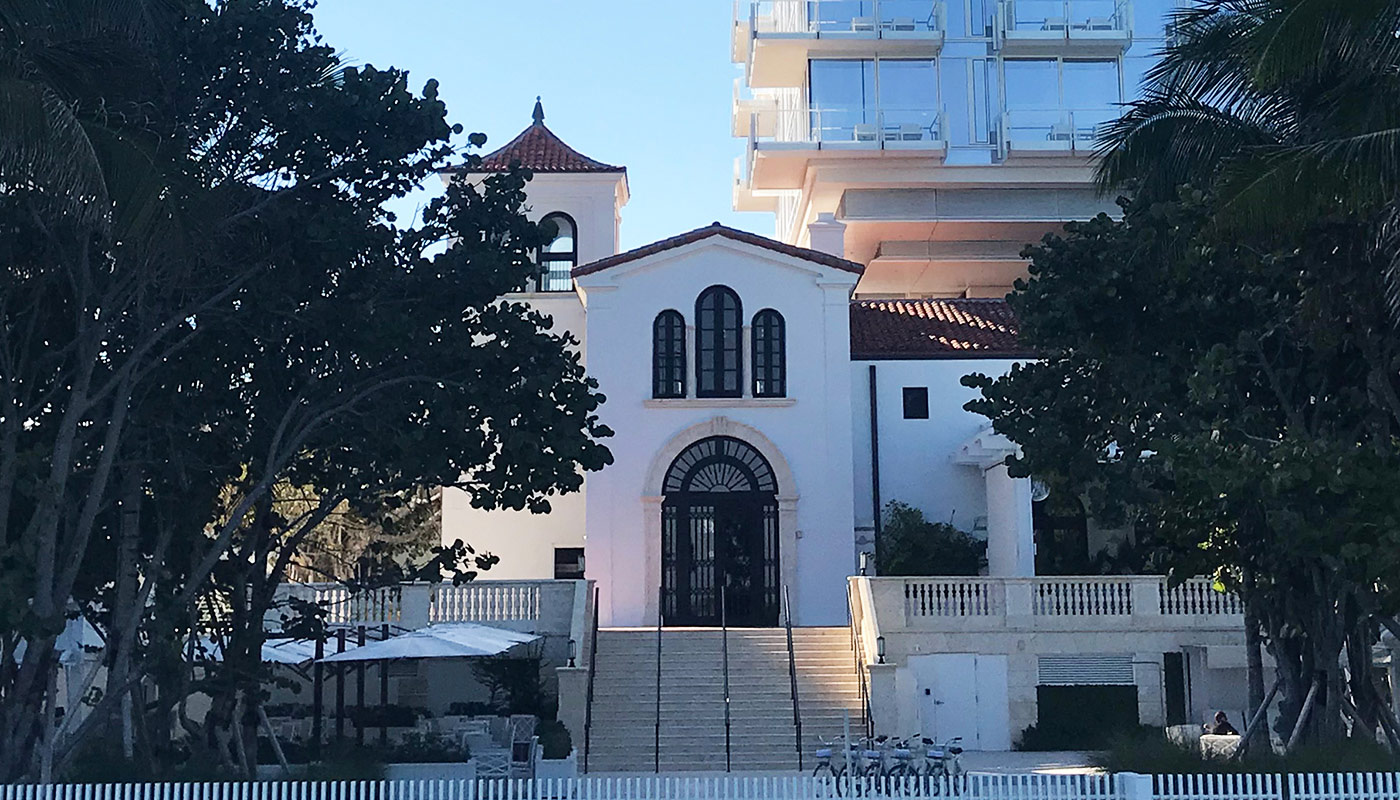 Four Seasons at the Surf Club, Florida